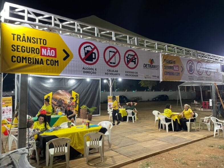 Ações de educação no trânsito são realizadas pelo Detran-RO durante Exposição Agropecuária