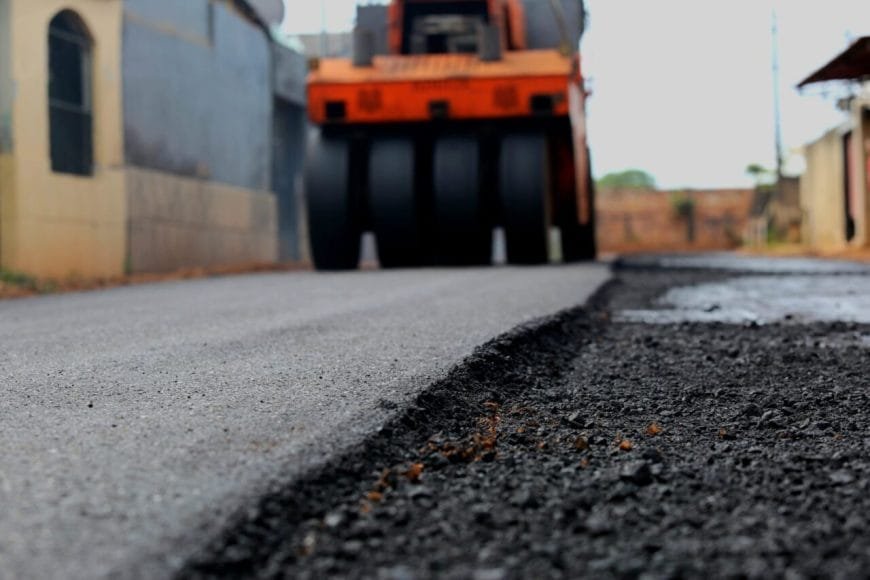 Governo de RO asfalta 30 ruas do Bairro Três Marias em Porto Velho