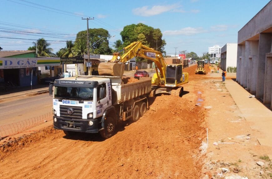 Governo de RO realiza obras de pavimentação na RO-005, no perímetro urbano de Porto Velho
