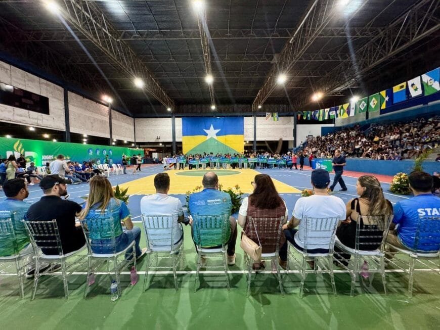 Emoção e tradição marcam a abertura dos Jogos Intermunicipais de Rondônia 2025 em Ji-Paraná