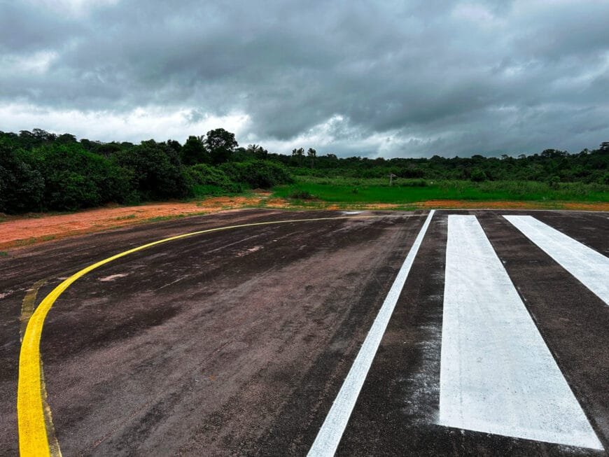Governo de RO investe na sinalização da pista do Aeroporto de Costa Marques para ampliar segurança em operações aéreas