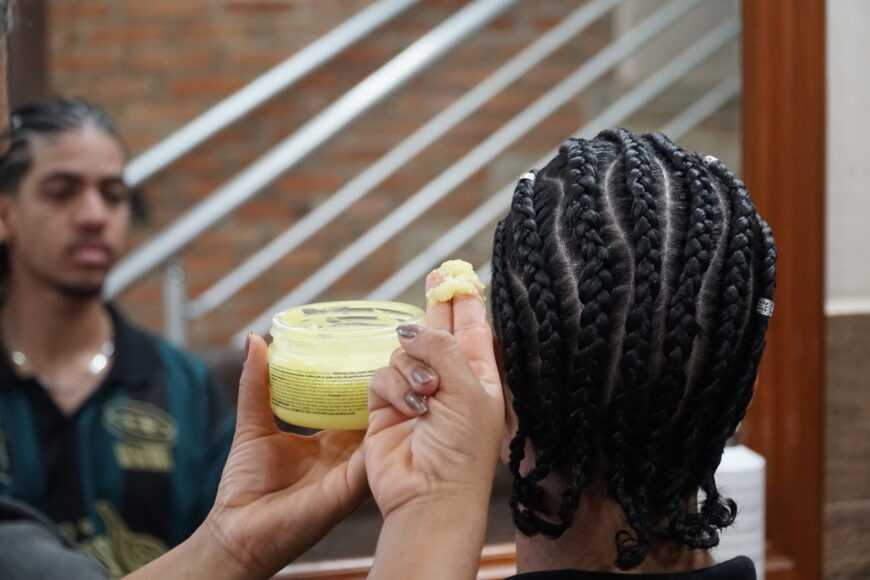 Orientações para uso de pomadas capilares reforçam segurança em saúde durante Carnaval em Rondônia
