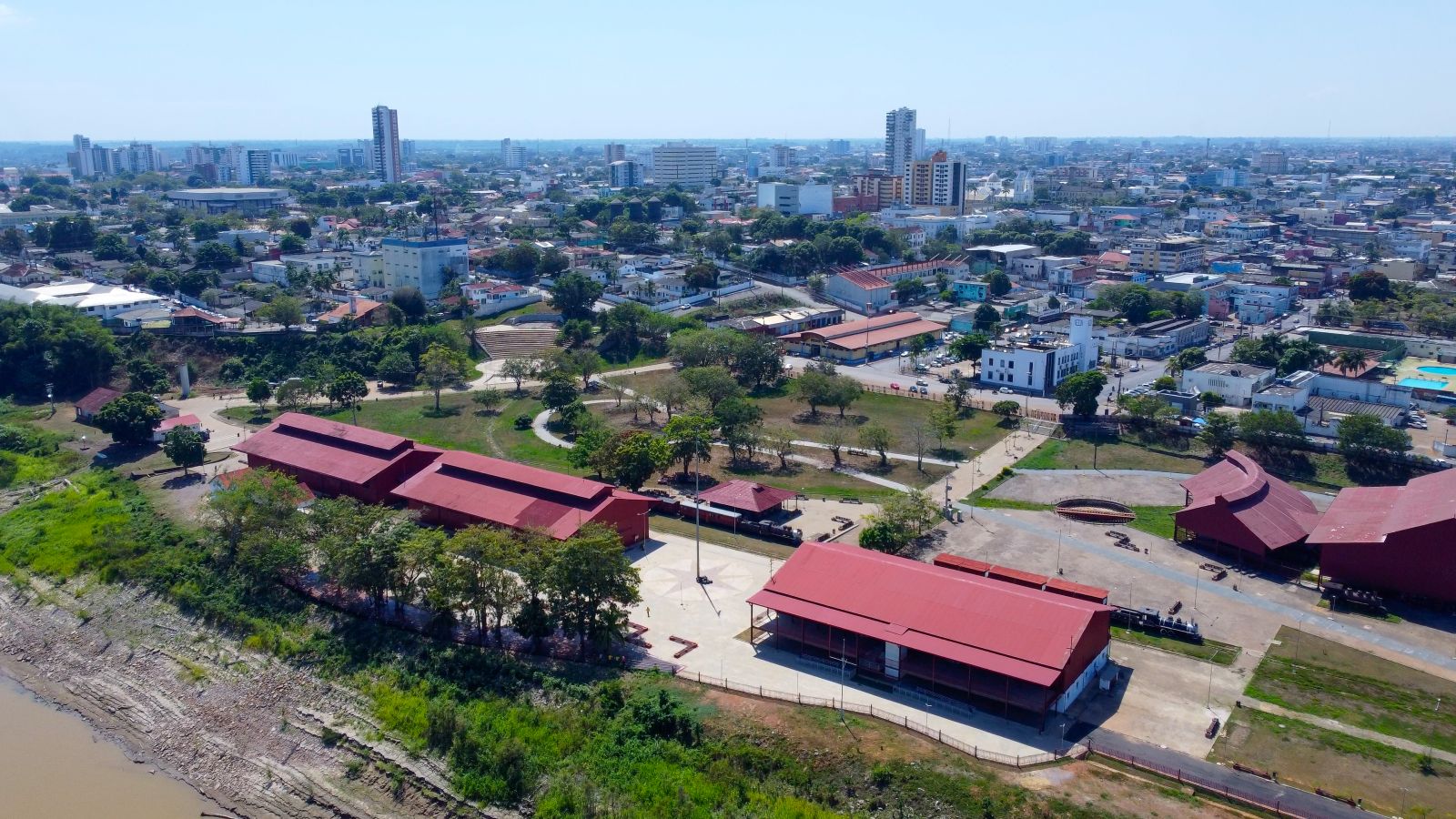 Da ferrovia aos bairros: cultura e identidade na origem de Porto Velho