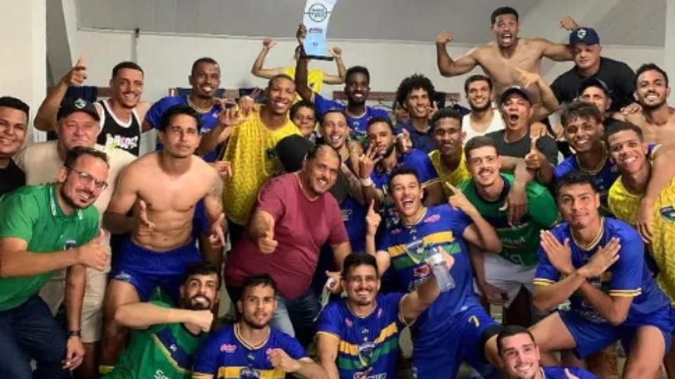 
Foto: Rondoniense Social ClubeCom a vitória, o Rondoniense ganha confiança para a sequência da competição. Já o União Cacoalense não tem mais chances de classificação e está matematicamente eliminado, restando apenas as partidas finais para tentar escapar do rebaixamento.