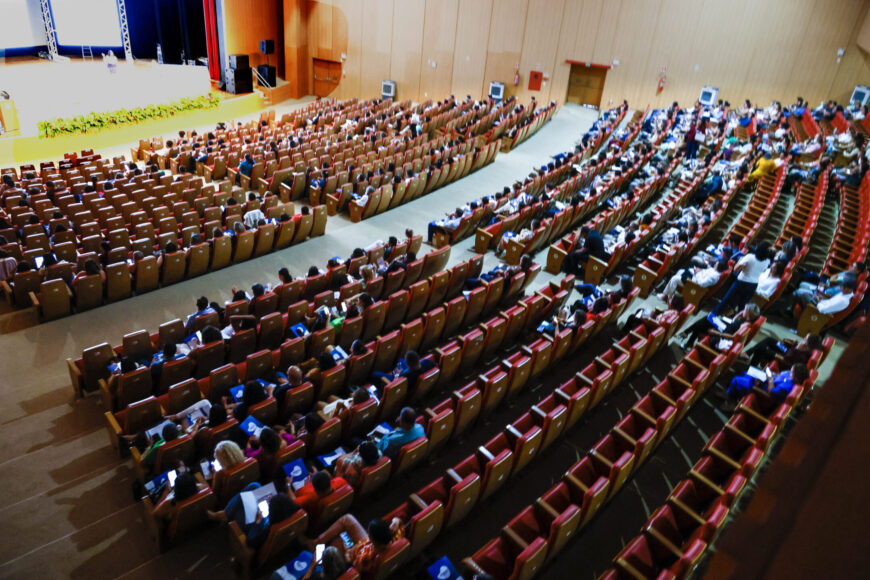 Avanços na Educação e colaboração entre estado e municípios pautam segundo dia do seminário do Saero