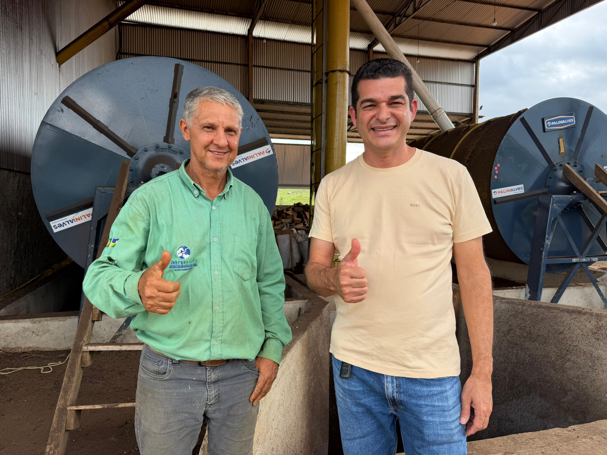 Vereador Adalto de Bandeirantes destaca avanço da cafeicultura e modernização no campo durante visita na Linha P.O