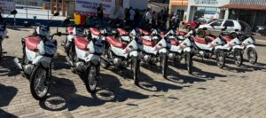 Cláudia de Jesus destina R$ 557 mil em motocicletas para agentes de saúde em Presidente Médici