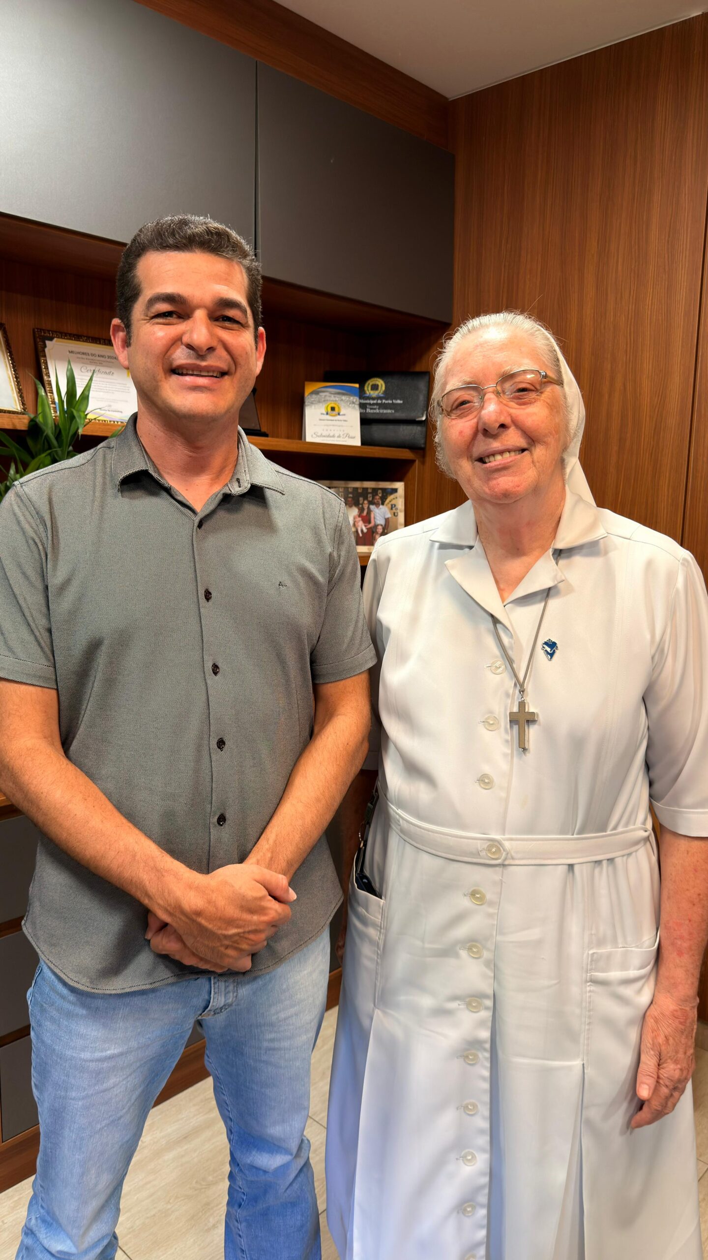 Vereador Adalto recebe visita da irmã Lina para tratar de emendas ao Hospital Santa Marcelina
