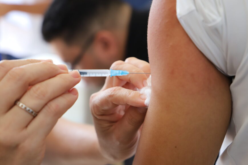 Vigilância em saúde intensifica ações preventivas e orienta população sobre prevenção à meningite em Rondônia