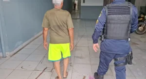 Taxista é preso após esfaquear jovem durante briga no trânsito em Porto Velho