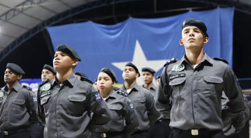 Governo de RO abre ano letivo para policiais mirins e reforça ações de prevenção e combate à violência com novas viaturas