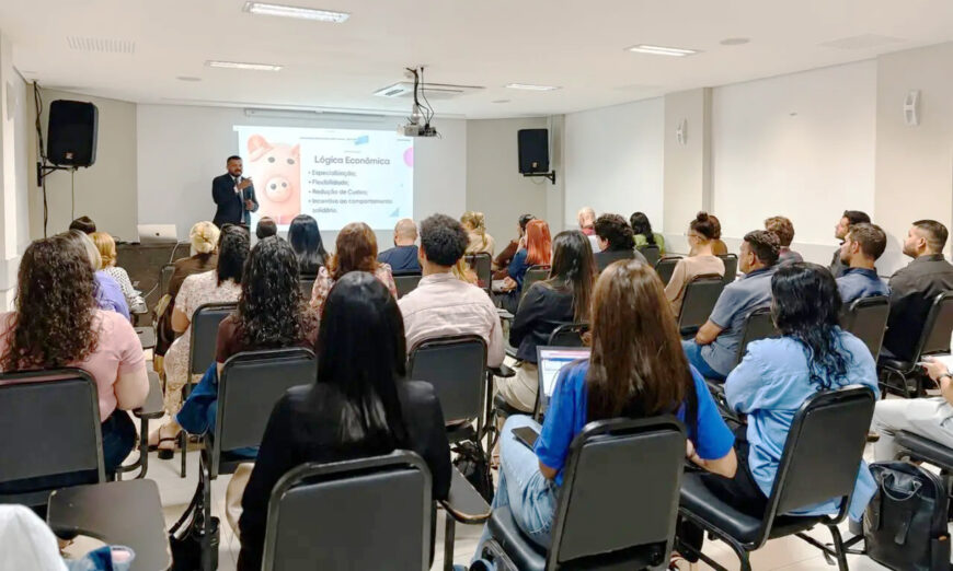 Curso sobre gestão e fiscalização de contratos administrativos é ministrado aos servidores do Iperon