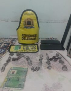 Ação da Polícia Militar resulta em prisão por tráfico de drogas em condomínio popular em Porto Velho
