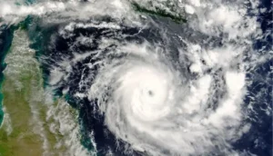 Chuva pode passar de 150 mm e frente fria muda o tempo no Brasil nesta semana