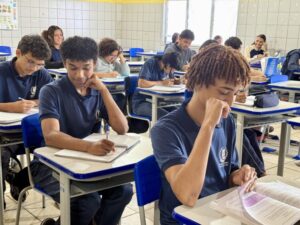 Série histórica do Censo Escolar reforça avanço da permanência dos estudantes no Ensino Médio em Rondônia