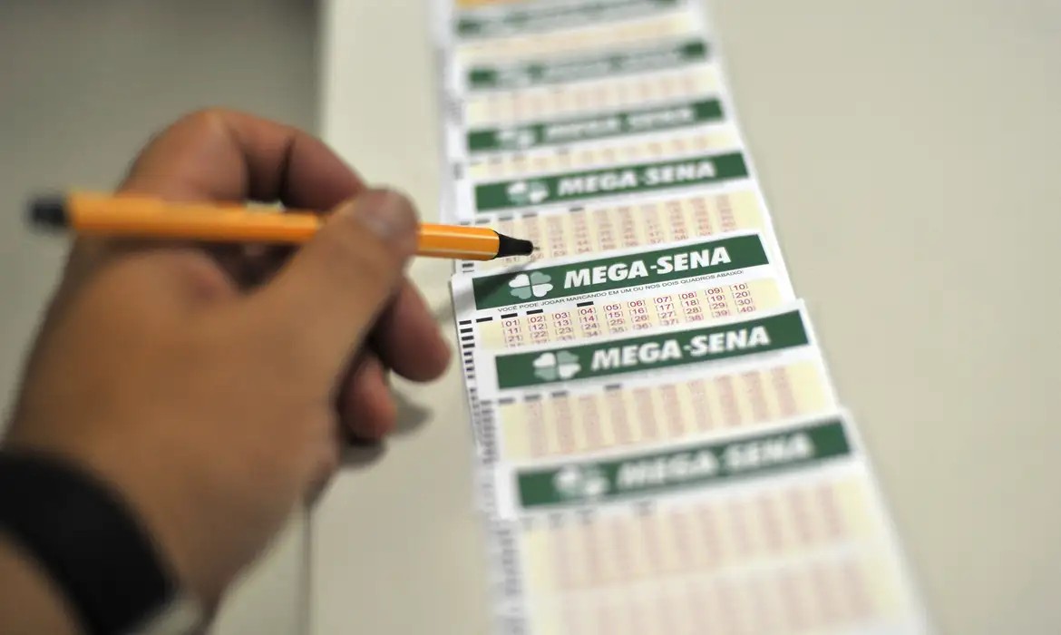 Apostador de Alvorada do Oeste (RO) acerta sozinho a Mega-Sena e leva mais de R$ 3 milhões