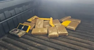 Ação conjunta entre PRF em Rondônia, PMRO e PCRO resulta na apreensão de cerca de 250 kg de drogas em RO