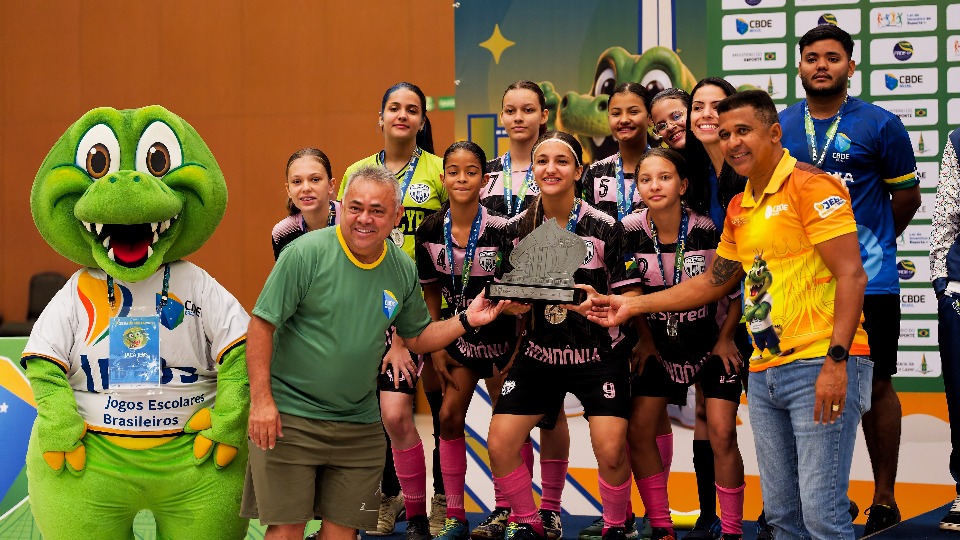 Estudantes-atletas de Chupinguaia representam Rondônia e conquistam prata no futsal dos JEBs 2026