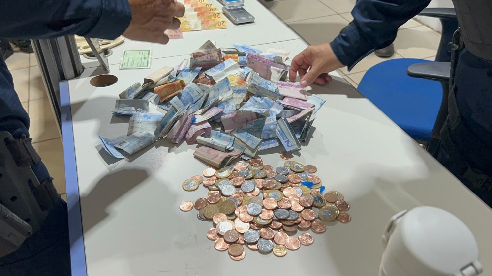 Traficante quebra a perna ao pular do terceiro andar durante ação da PM no Orgulho do Madeira