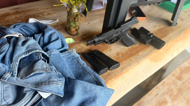 PF reprime tráfico internacional de drogas e de armas em Rondônia