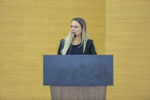 Cláudia de Jesus destina R$ 180 mil para fortalecer a cafeicultura em Vale do Anari