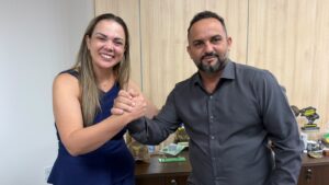Cláudia de Jesus garante R$ 200 mil para modernizar laboratório municipal de Pimenteiras do Oeste
