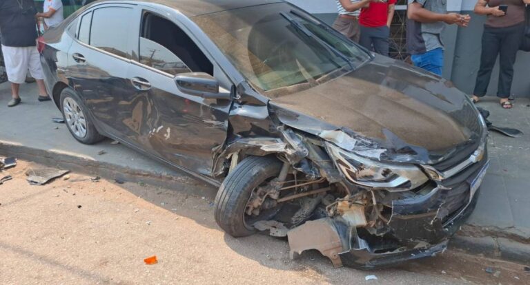 Motorista de Onix é preso suspeito de embriaguez após acidente que causou destruição em Porto Velho
