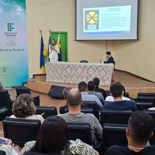 Capacitação de servidores sobre procedimentos de registro de veículos é realizado para melhor atendimento da população