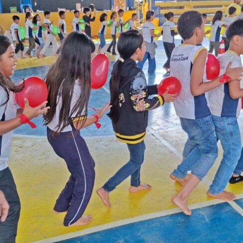 Alegria, descontração e brincadeiras marcam retomada das atividades da turma de Agentes Mirins da Cidadania no Trânsito