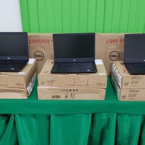 Emenda de Cláudia de Jesus garante R$ 100 mil para compra de notebooks em Vale do Paraíso