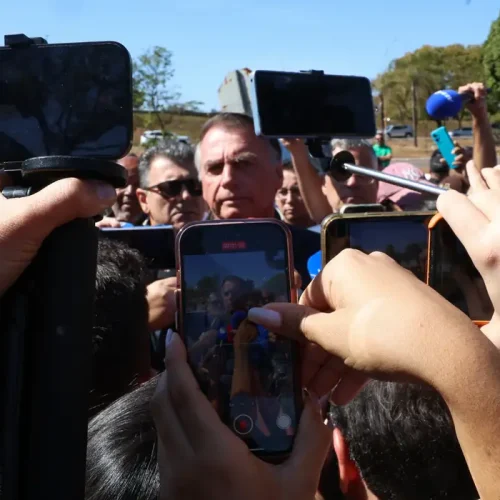 Bolsonaro fez flagrante confissão de obstrução de Justiça, diz Moraes