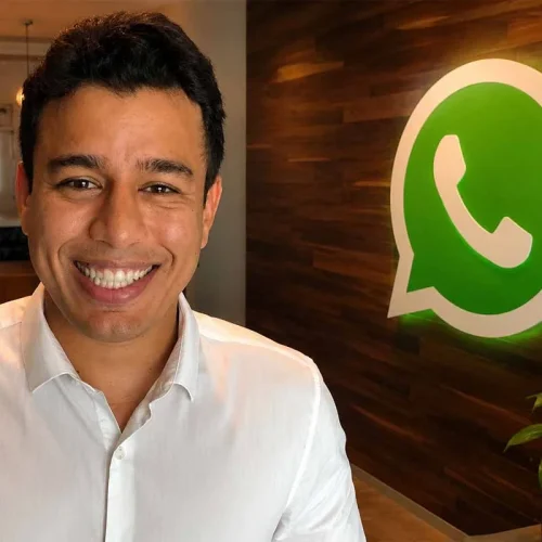 Canal de WhatsApp fora do registro vira problema eleitoral para Adailton Fúria e Justiça trava novas postagens por 48 horas