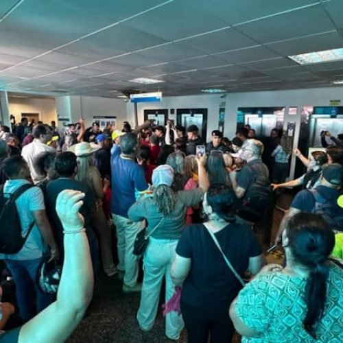 Sintero desafia Justiça e convoca assembleias para manter representação de professores