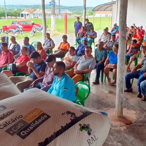 Calcário dolomítico é entregue pelo governo de RO a produtores rurais e comunidade indígena da região da Zona da Mata