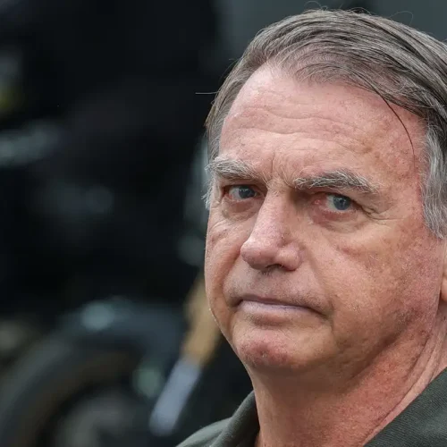 Bolsonaro passa mal e é levado para hospital em Brasília