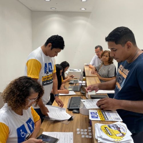 Ação de emissão de credenciais de estacionamento para idosos e PcD no Porto Velho Shopping encerra neste sábado (26)