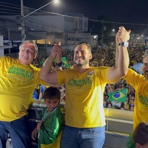 Mais de 20 mil pessoas no comício de Bolsonaro com Affonso Cândido em Ji-Paraná