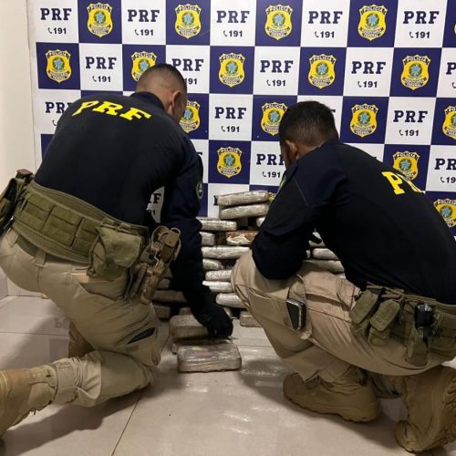 PRF apreende mais de 40 kg de maconha na BR-364