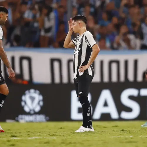 Botafogo perde para o Racing e se complica na Recopa Sul-Americana