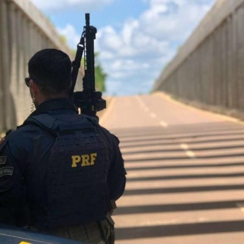 Homem é preso por tentar subornar policiais durante fiscalização da PRF em Rondônia