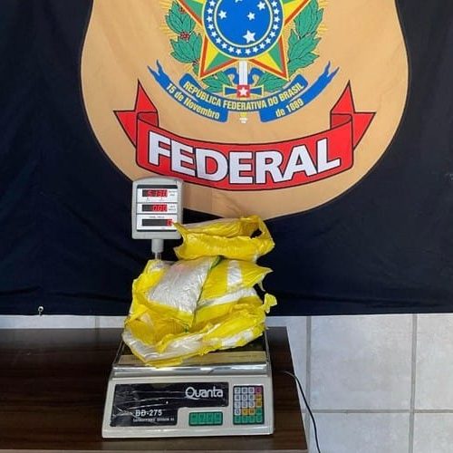 PF prende mulher com 5 Kg de cocaína no aeroporto de Porto Velho