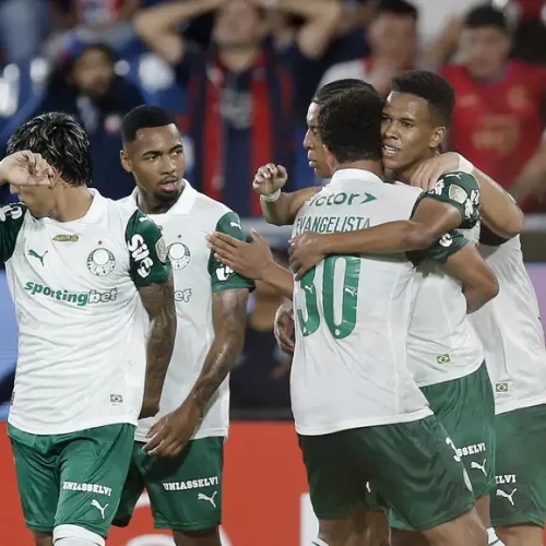 Libertadores: Palmeiras vence Cerro e garante classificação antecipada