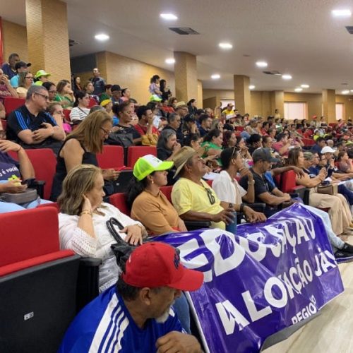 Professores deixam CPA e ocupam galerias da Assembleia Legislativa