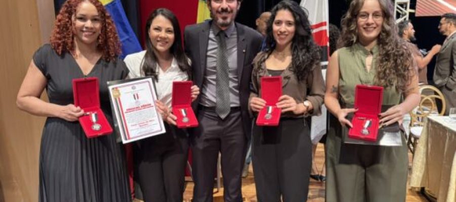 Medalha do Mérito: atuação da Setic no planejamento de tecnologia é reconhecida pela Polícia Civil
