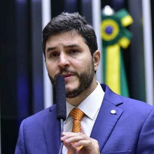 Comissão de Educação aprova projeto que combate erotização precoce nas escolas públicas