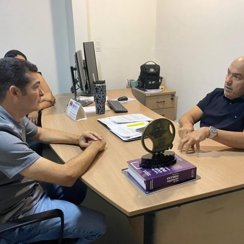 Vereador Adalto de Bandeirantes se reúne com presidente da Emdur para tratar da iluminação nos distritos de Porto Velho