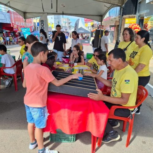 Ações educativas são promovidas durante evento em centro comercial de Porto Velho