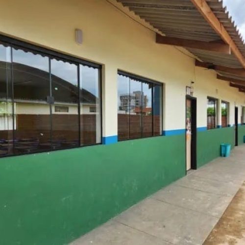 Alan Queiroz solicita implantação de turma de Educação de Jovens e Adultos em escola de Machadinho D’Oeste