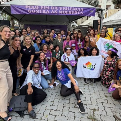 Cláudia de Jesus participa da abertura da Tenda Lilás ao lado da ministra Márcia Lopes