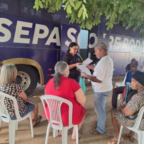 Governo de RO avança na regularização fundiária urbana com “Sepat Sobre Rodas” em Cacaulândia